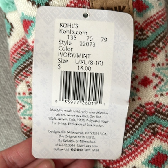 MUK LUKS CABIN SOCKS - Picture 7 of 7